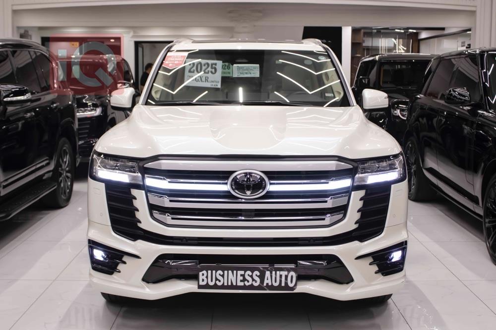 تۆیۆتا لاند کروزەر